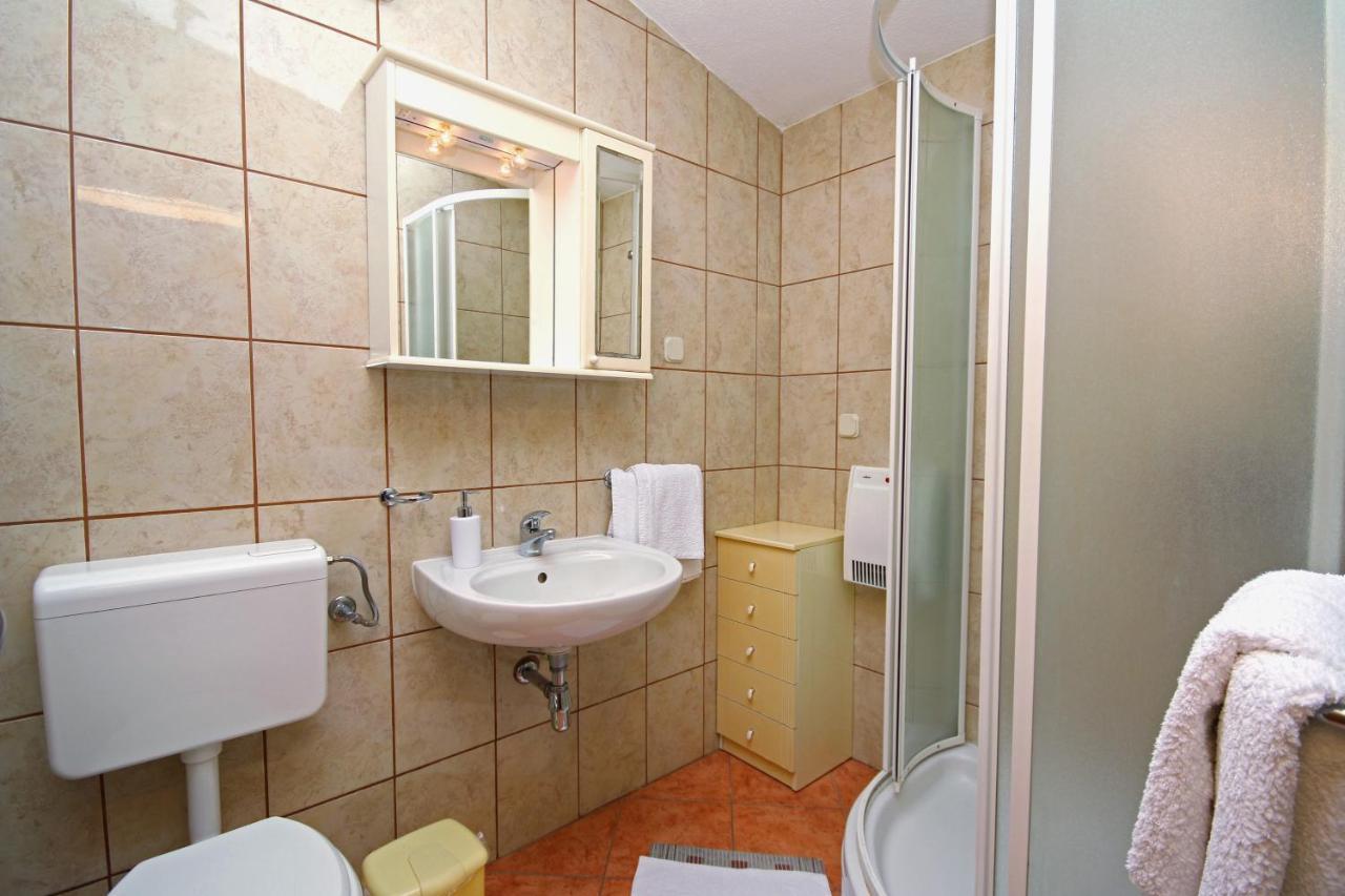 Adria Brela Apartments Buitenkant foto