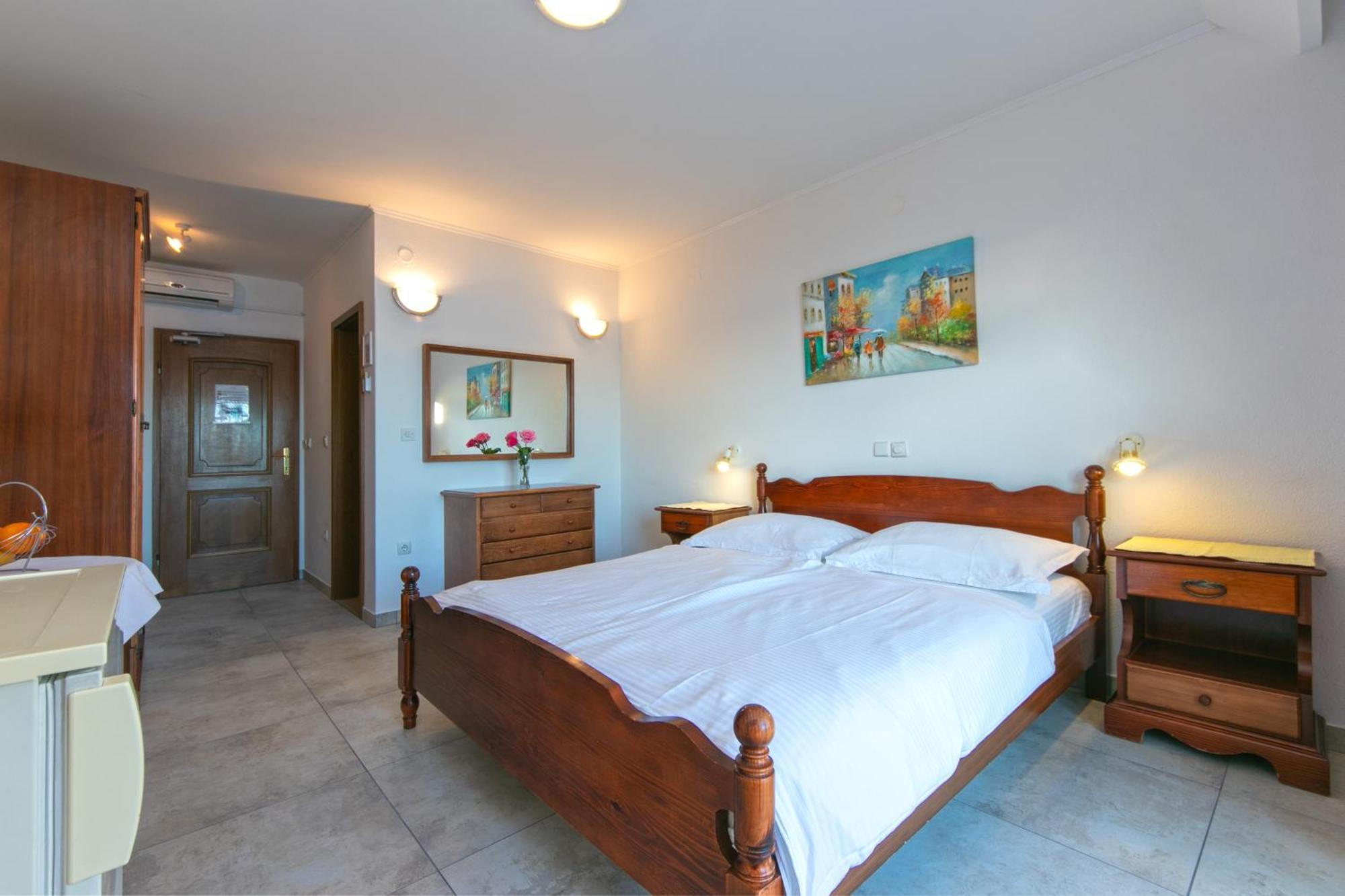 Adria Brela Apartments Buitenkant foto